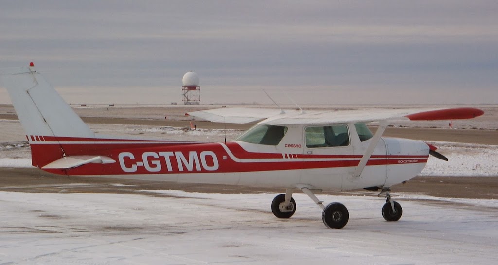 Regina Flying Club | 2610 Airport Rd, Regina, SK S4W 1A3, Canada | Phone: (306) 525-6194