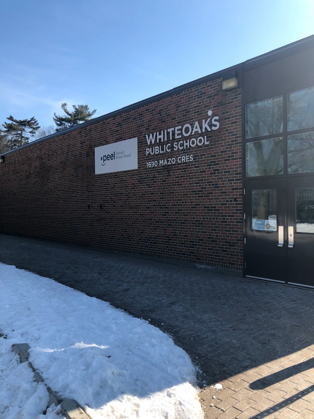 Whiteoaks Public School | 1690 Mazo Crescent, Mississauga, ON L5J 1Y8, Canada | Phone: (905) 822-0451