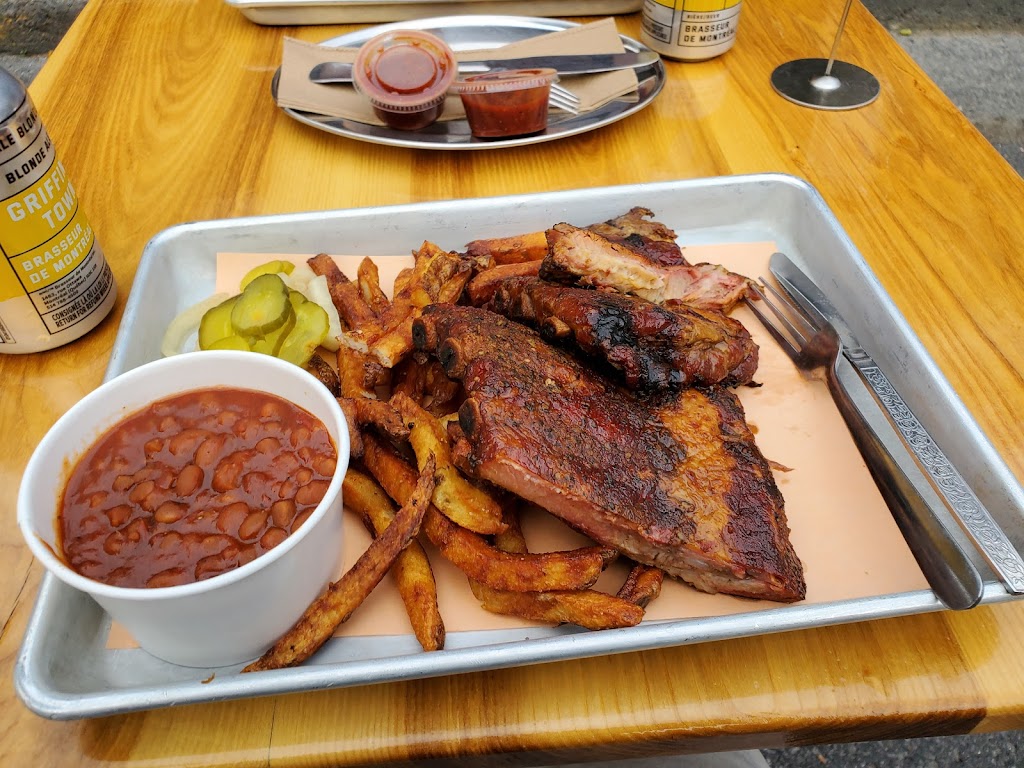 Blackstrap BBQ | 4436 Rue Wellington, Verdun, QC H4G 1W5, Canada | Phone: (514) 507-6772