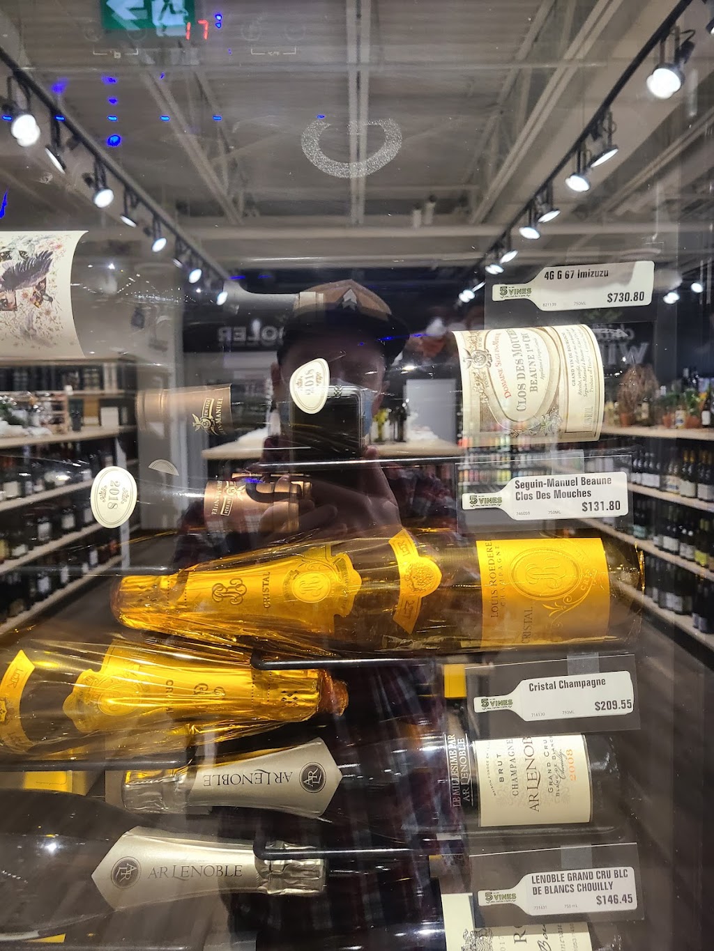 5 Vines Wine, Craft Beer & Spirits - Wildwood Store | 4620 Bow Trail SW Unit 110, Calgary, AB T3C 2G6, Canada | Phone: (587) 353-2011