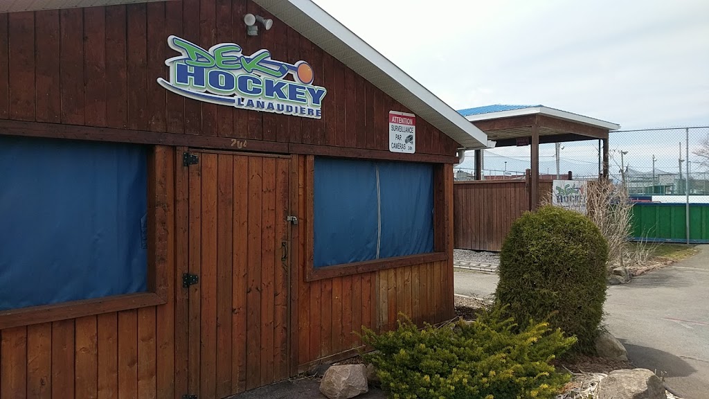 Dekhockey Lanaudiere Inc | 204 Rue St Paul, Repentigny, QC J5Z 4H7, Canada | Phone: (450) 657-1240