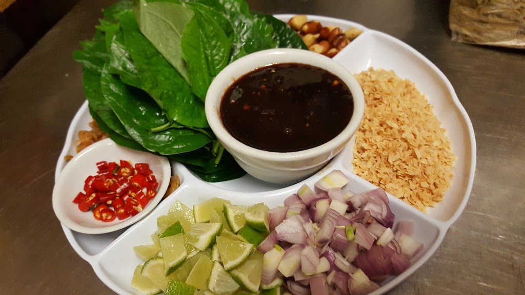 My Thai Village | 6179 Perth St, Richmond, ON K0A 2Z0, Canada | Phone: (613) 838-3308