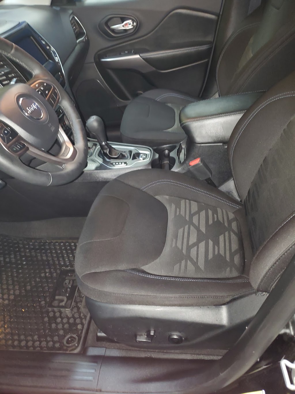 Arthurs Car Wash & Convenience | 10931 156 St NW, Edmonton, AB T5P 2S7, Canada | Phone: (780) 920-2671