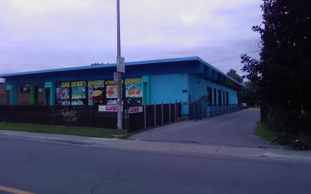 Nursery Grandir Cest Magique | 3897 Grande Allée, Saint-Hubert, QC J4T 2V8, Canada | Phone: (450) 656-3999