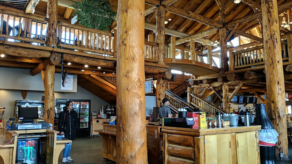 Sitzmark Lounge | Improvement District No. 9, AB T0L, Canada | Phone: (403) 522-3555