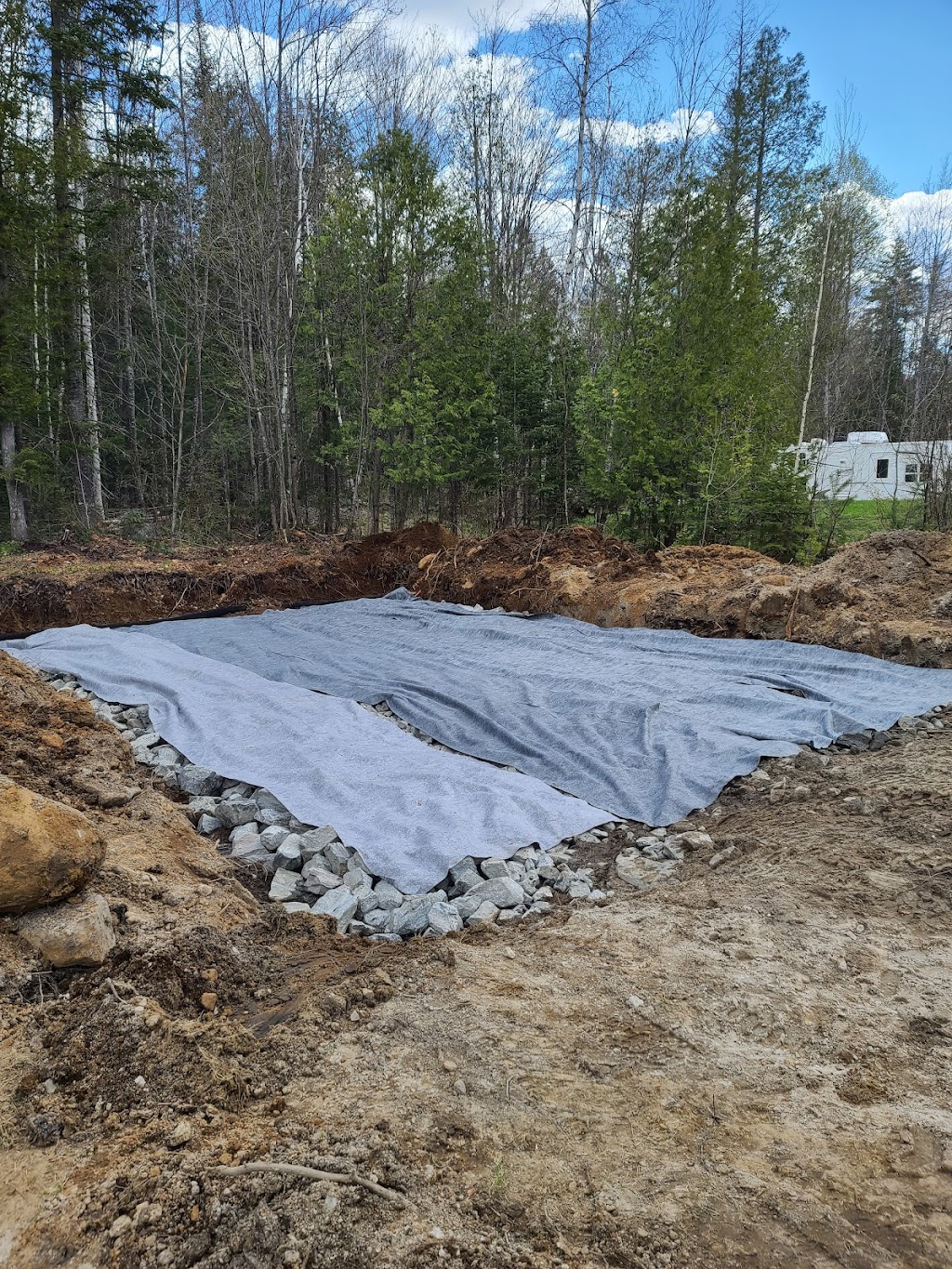 Excavation Collins | 595 Rue Toulouse, Repentigny, QC J5Y 0C4, Canada | Phone: (514) 239-9909