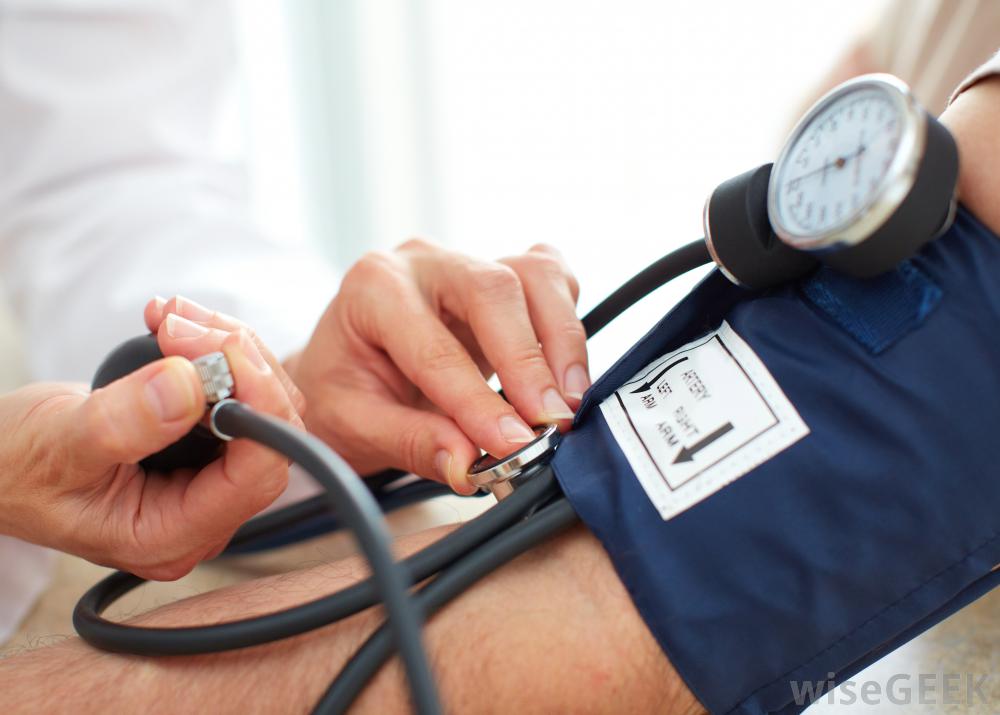 Ravine Medical Clinic | 14127 23 Ave NW #203, Edmonton, AB T6R 0G4, Canada | Phone: (780) 988-1364
