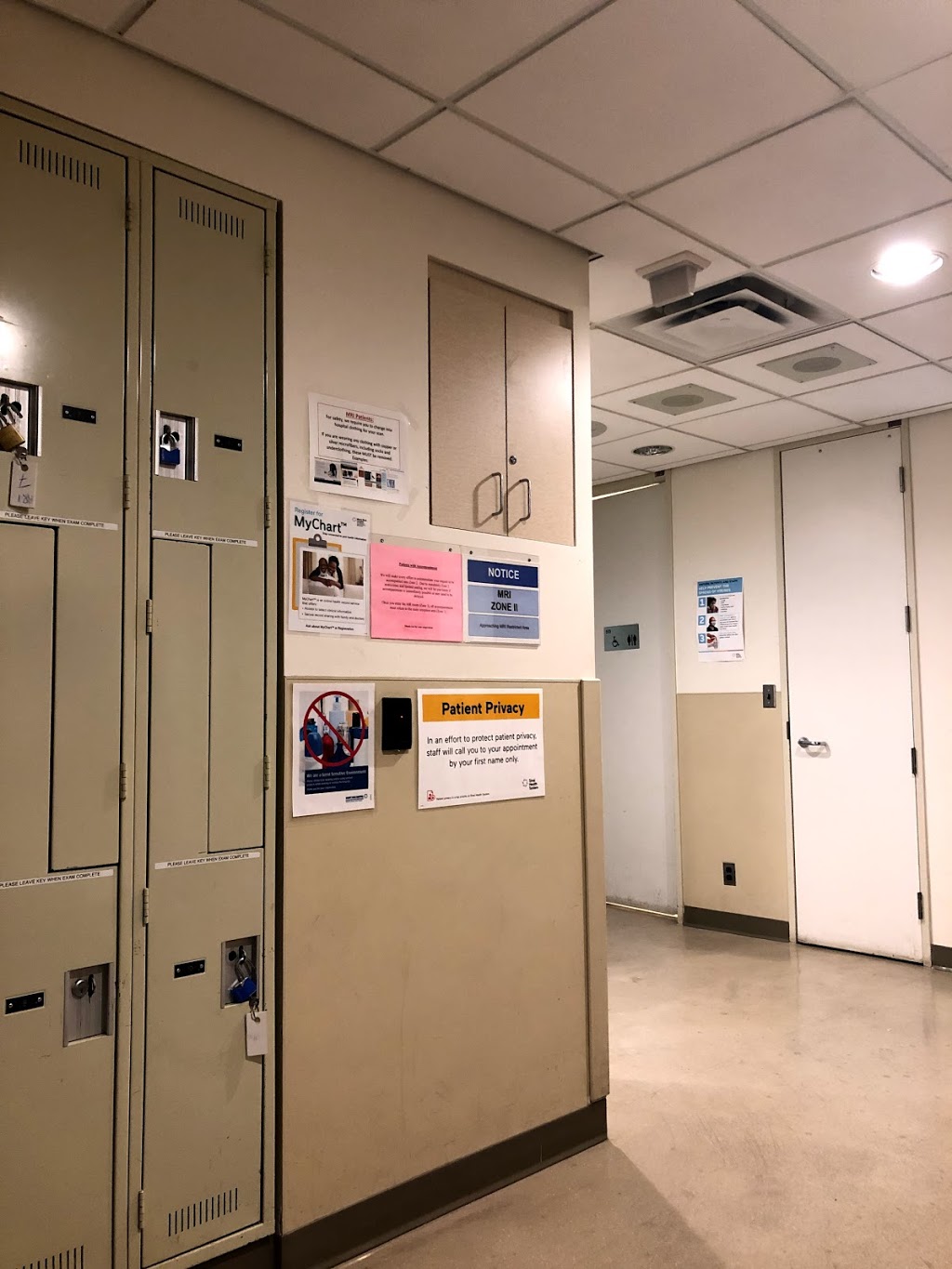 Mount Sinai Hospital | 600 University Ave, Toronto, ON M5G 1X5, Canada | Phone: (416) 596-4200