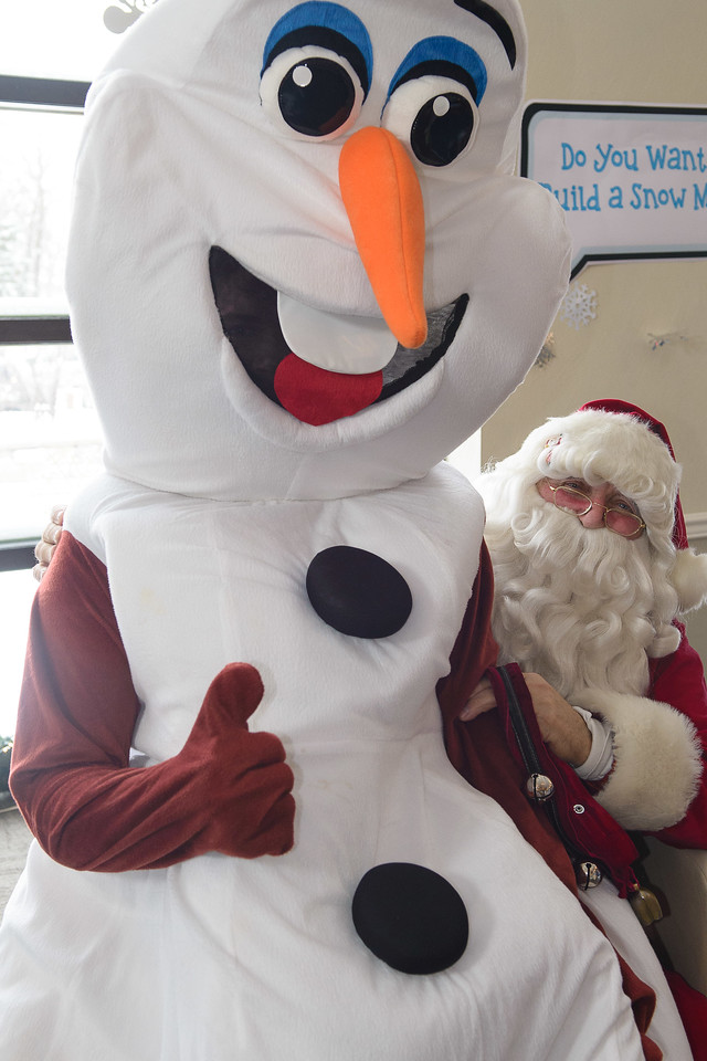 Santa Claus For Hire | 980 Kimberly Ave, Winnipeg, MB R2K 3S9, Canada | Phone: (204) 663-1000