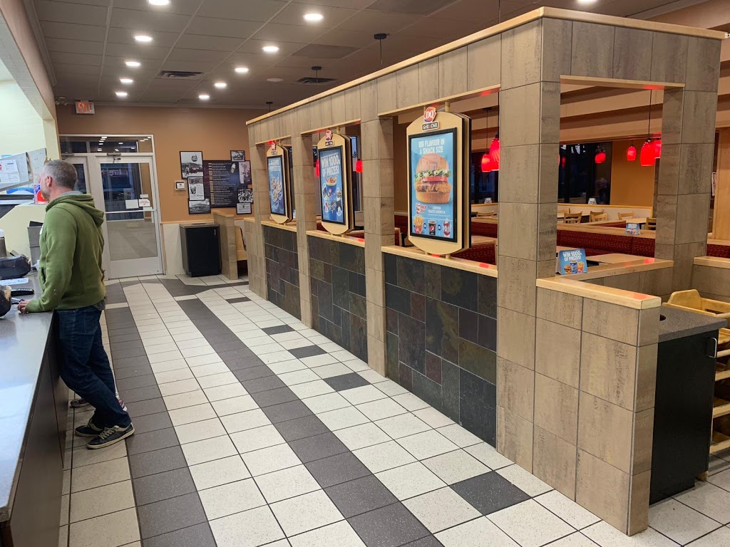 Dairy Queen | 93 Church St, Parry Sound, ON P2A 1Z2, Canada | Phone: (705) 746-8831