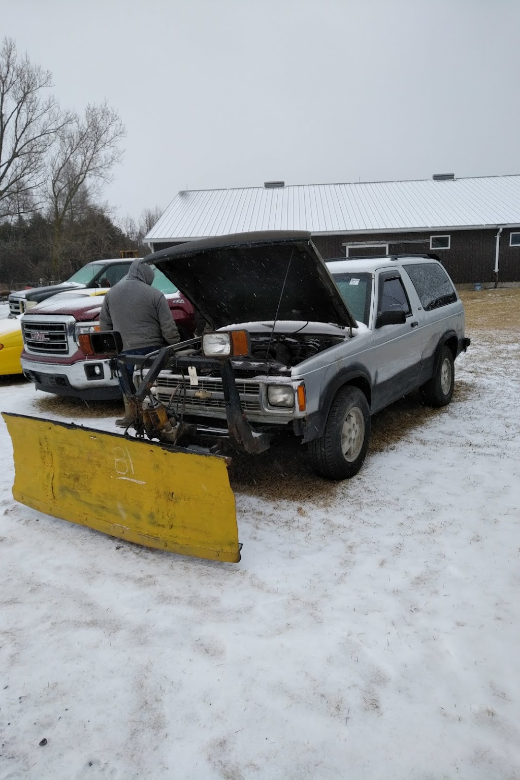 Uxbridge Sales Arena | 722 Davis Dr, Uxbridge, ON L9P 1R2, Canada | Phone: (905) 852-9538