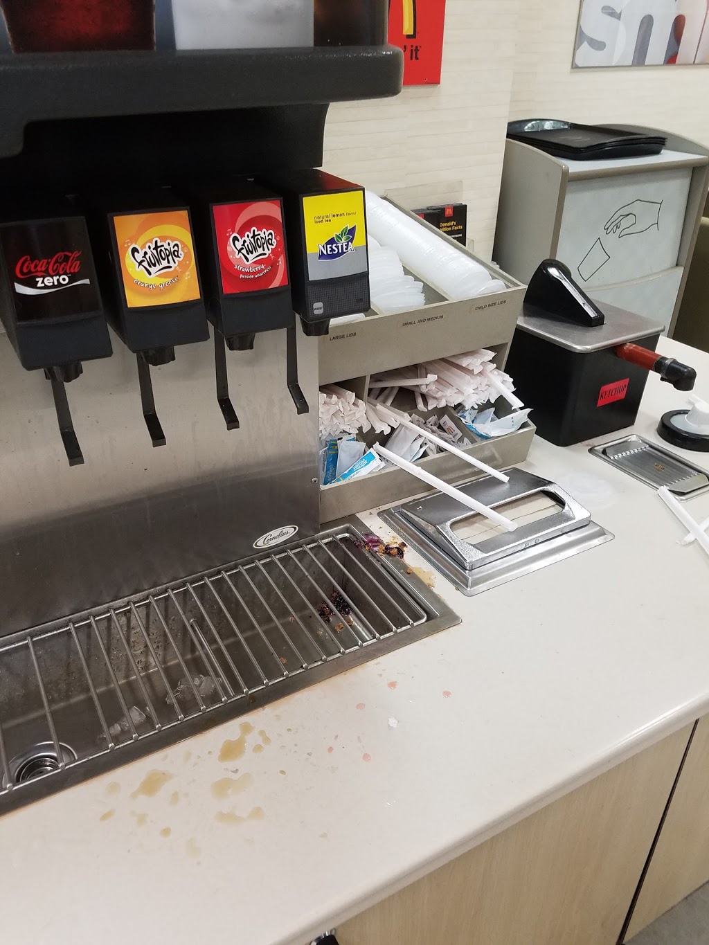 McDonalds | 16845 ON-12, Midland, ON L4R 4K3, Canada | Phone: (705) 527-5684
