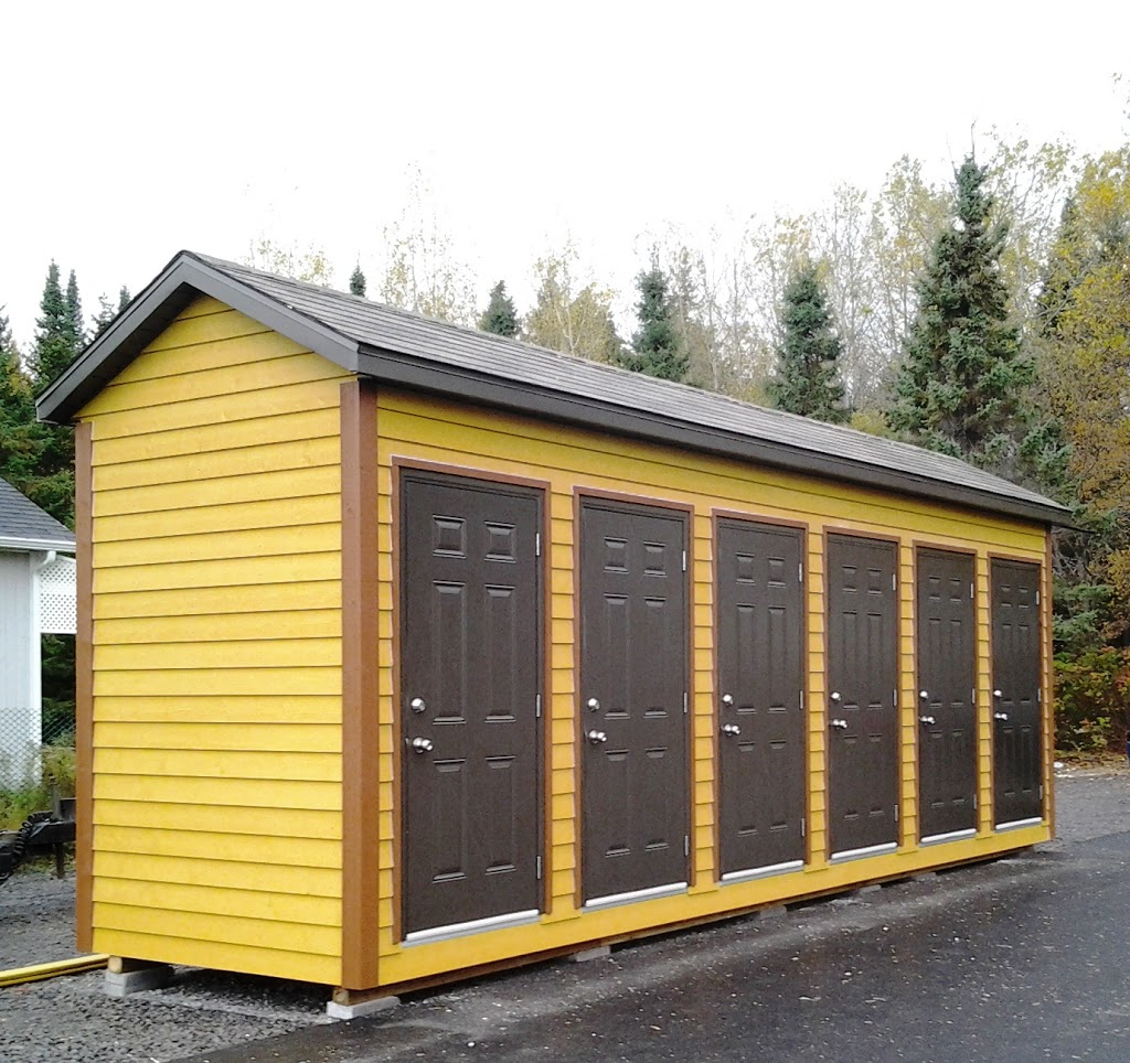 Cabanon (2000) | Rue Chef Max Gros-Louis, Wendake, QC G0A 4V0, Canada | Phone: (418) 845-2000