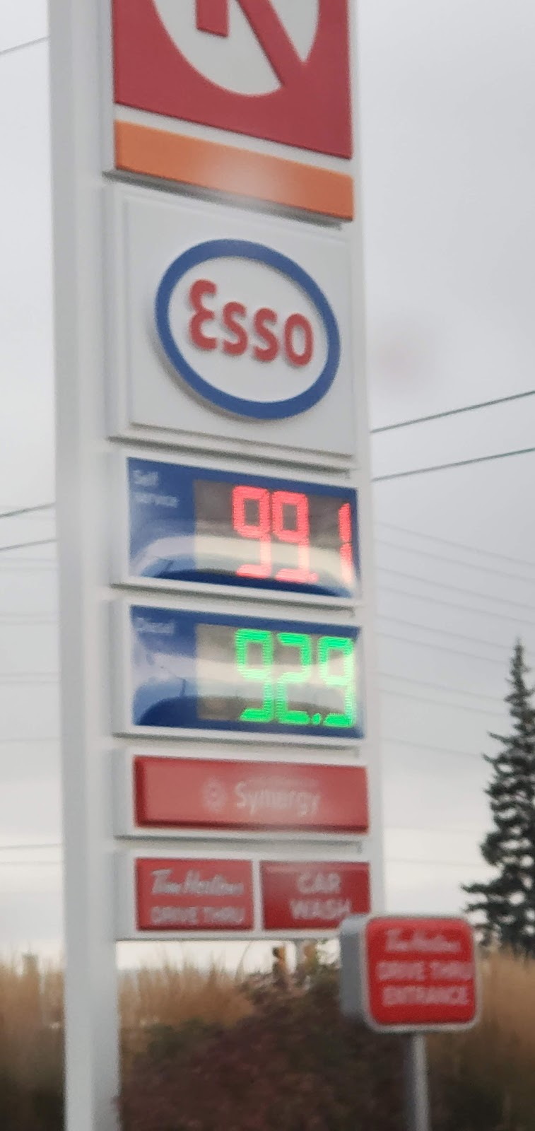 Circle K | 327 Bronte St S, Milton, ON L9T 4A4, Canada | Phone: (905) 878-3230