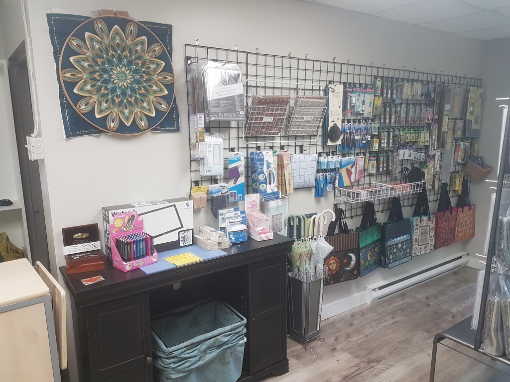 Paisleys Quilt Shop | 112 John Cavanaugh Dr, Carp, ON K0A 1L0, Canada | Phone: (613) 203-9011