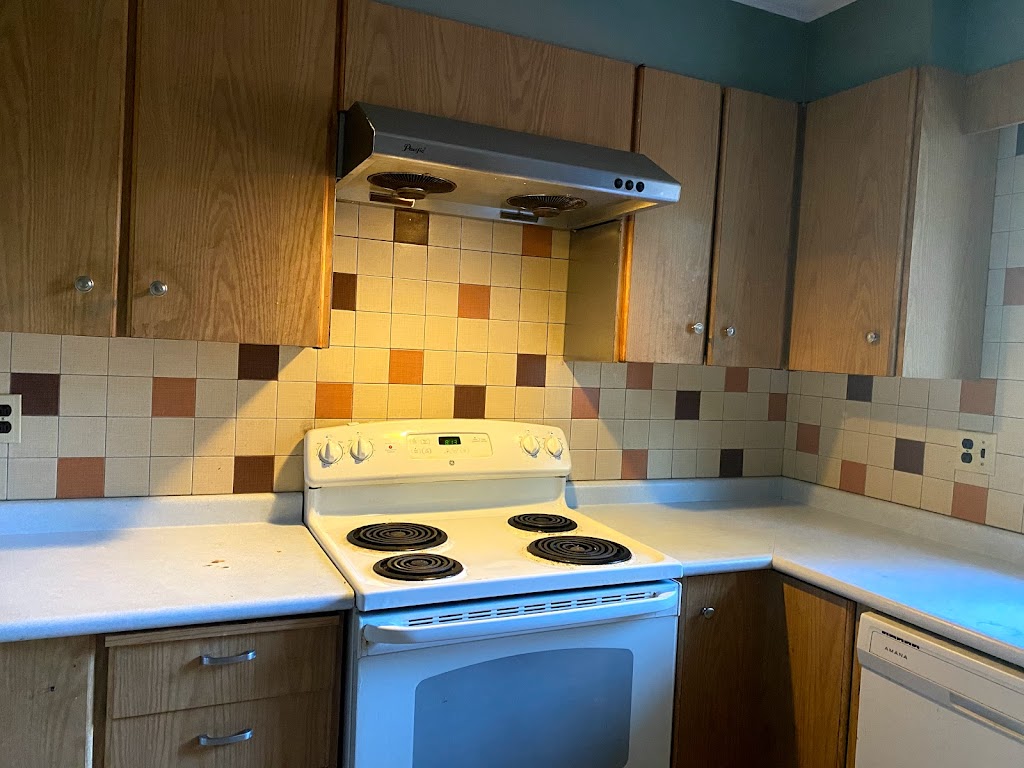AMDF cleaning services Winnipeg | 643 Grierson Ave, Winnipeg, MB R3T 2S3, Canada | Phone: (204) 996-8462