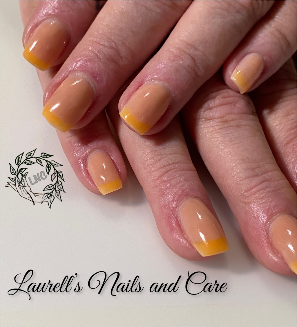 Laurells Nails And Care | 31 Amelia St, Paris, ON N3L 1Z4, Canada | Phone: (519) 635-1208