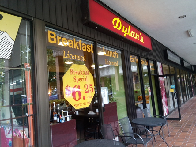 Dylans | 561 W 57th Ave, Vancouver, BC V5X 3V8, Canada | Phone: (604) 323-8064