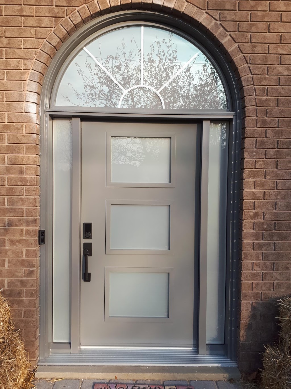 Precision Windows and Doors (Ottawa) | 6132 Prince of Wales Dr, North Gower, ON K0A 2T0, Canada | Phone: (613) 850-7384