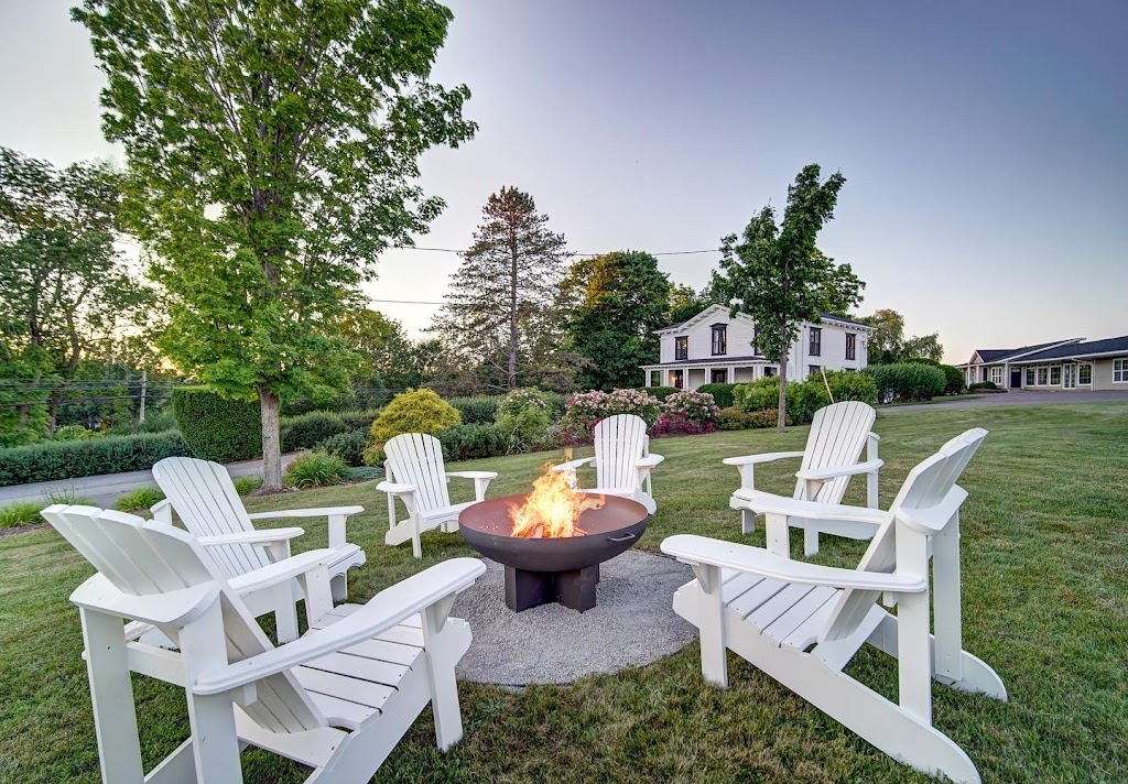 The Evangeline Hotel | 11668 Nova Scotia Trunk 1, Grand Pré, NS B0P 1M0, Canada | Phone: (902) 697-2335