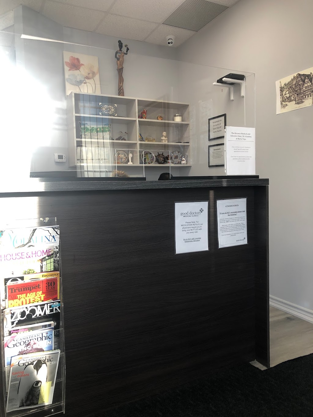 AlphaMed Pharmacy & Walk-in Clinic | 460 Albert St, Waterloo, ON N2L 6J8, Canada | Phone: (519) 746-9999
