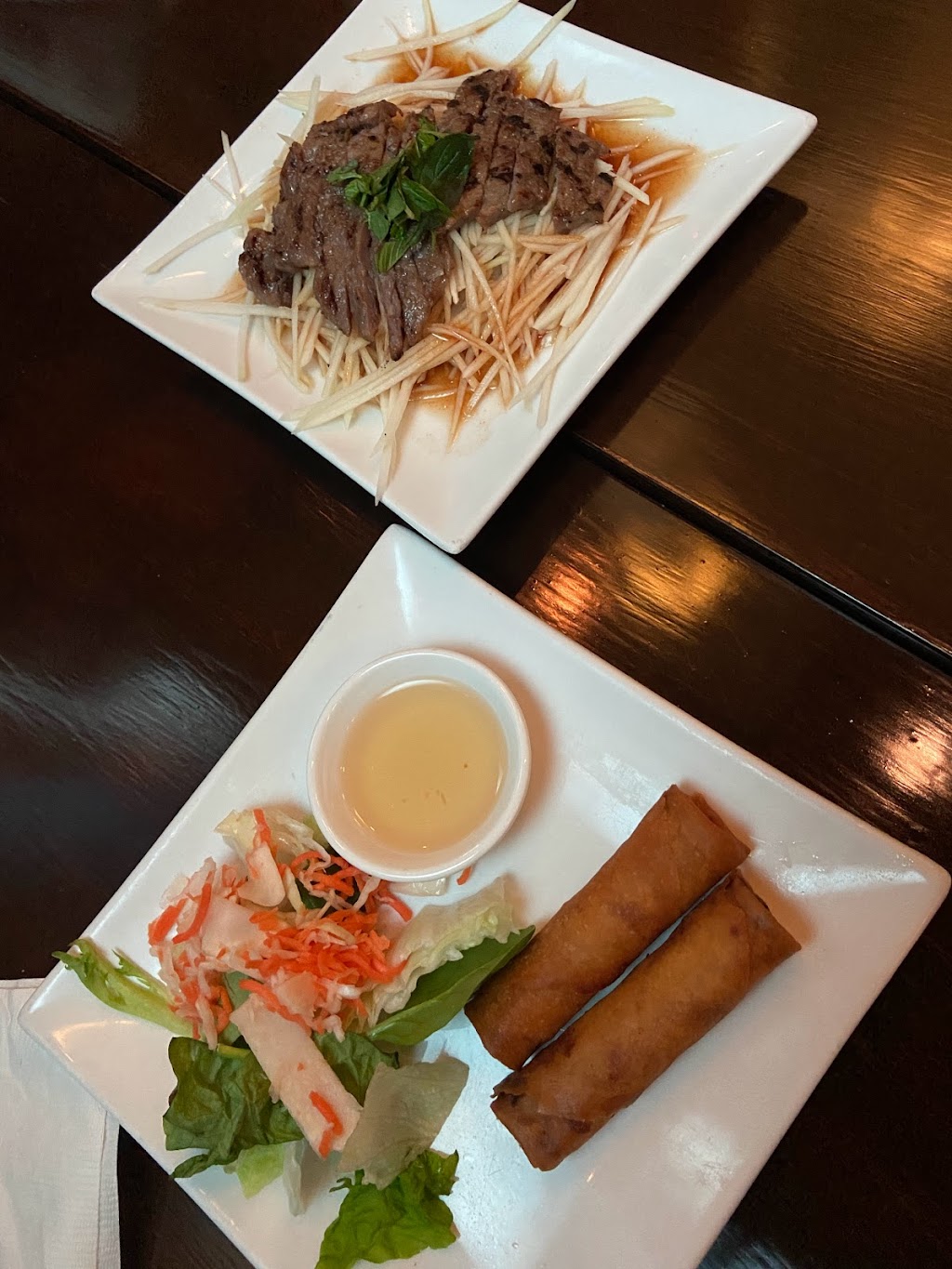 Restaurant Fantasie | 1355 Rue Sainte-Catherine E, Montréal, QC H2L 2H7, Canada | Phone: (514) 523-3466