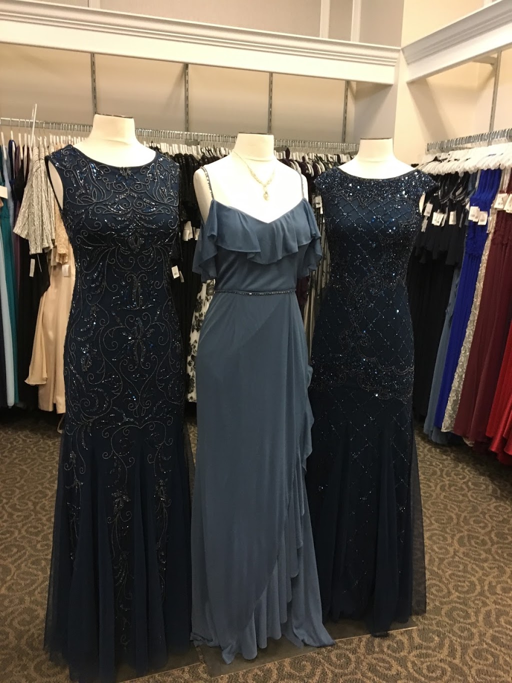 Davids Bridal | 3105 Argentia Rd Unit T6, Mississauga, ON L5N 8P7, Canada | Phone: (905) 824-4655