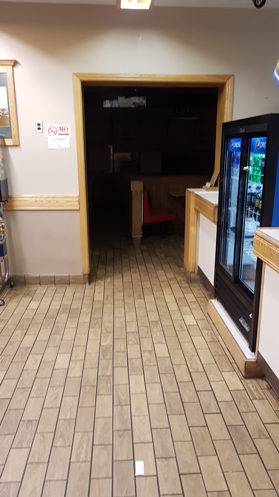 Dixie Lee Family Restaurant | 22 King St, Miramichi, NB E1N 1H9, Canada | Phone: (506) 773-6909