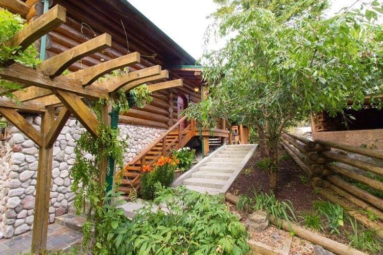 Texada Lodge | 1984 Marble Bay Rd, Van Anda, BC V0S 3N0, Canada | Phone: (250) 886-3723