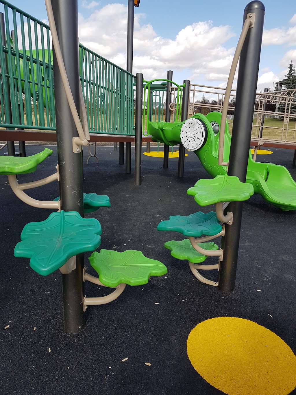 Mattie McCullough Elementary School | 26 Lawford Ave, Red Deer, AB T4R 3L6, Canada | Phone: (403) 343-8958