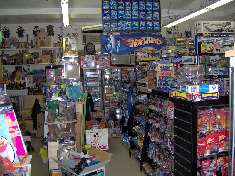Kool Stuff Toys | Canada, 847 King St E, Hamilton, ON L8M 1B3, Canada | Phone: (905) 547-7280