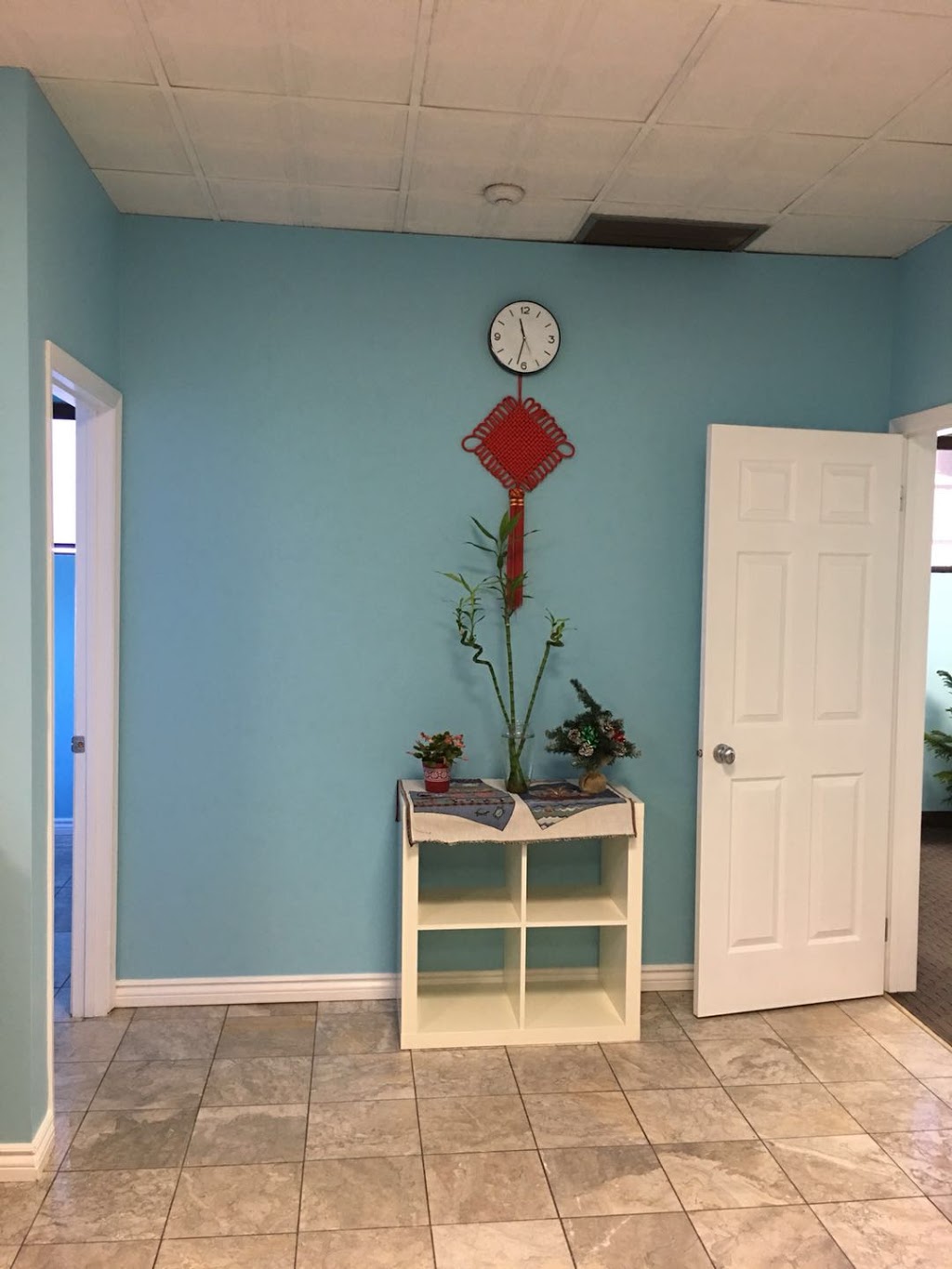 Ivy Medical Massage & SPA Ltd | 1640 16 Ave NW #107, Calgary, AB T2M 0L6, Canada | Phone: (587) 917-0800