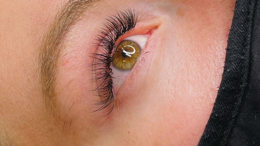 Lash & Sass | 5222 130 Ave SE, Calgary, AB T2Z 0G4, Canada | Phone: (403) 879-2993