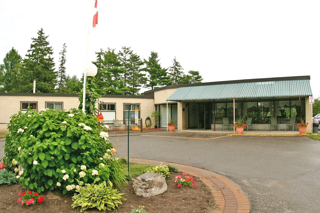 Extendicare Stoneridge Manor Long-Term Care Home | 256 High St, Carleton Place, ON K7C 1X1, Canada | Phone: (613) 257-4355