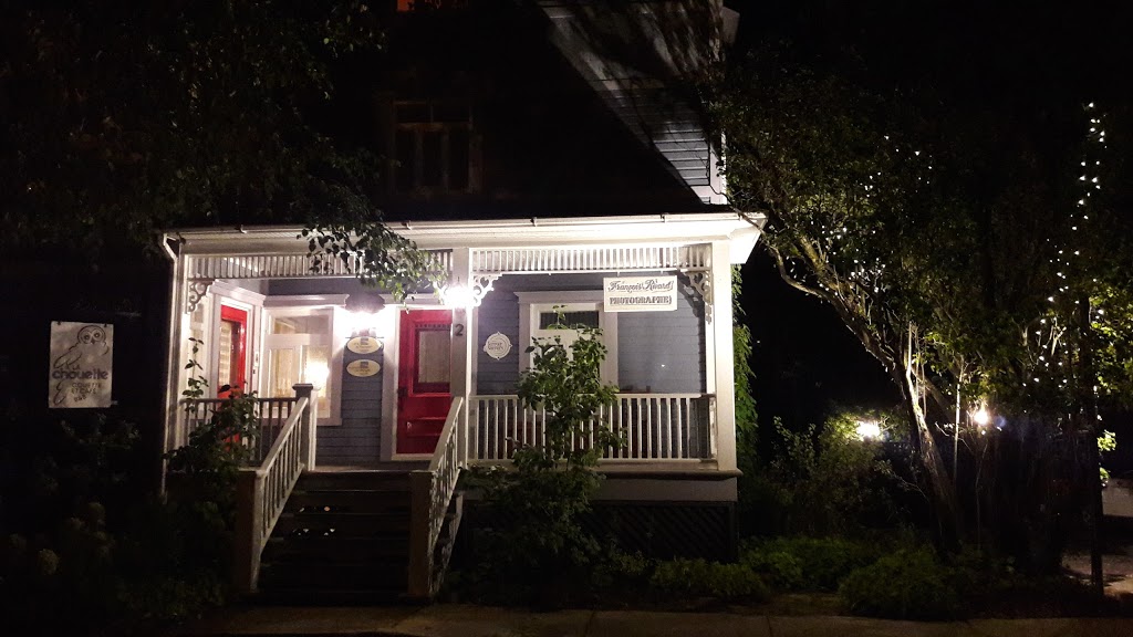 À La Chouette Maison | 2 Rue Leblanc, Baie-Saint-Paul, QC G3Z 1W9, Canada | Phone: (418) 435-3217