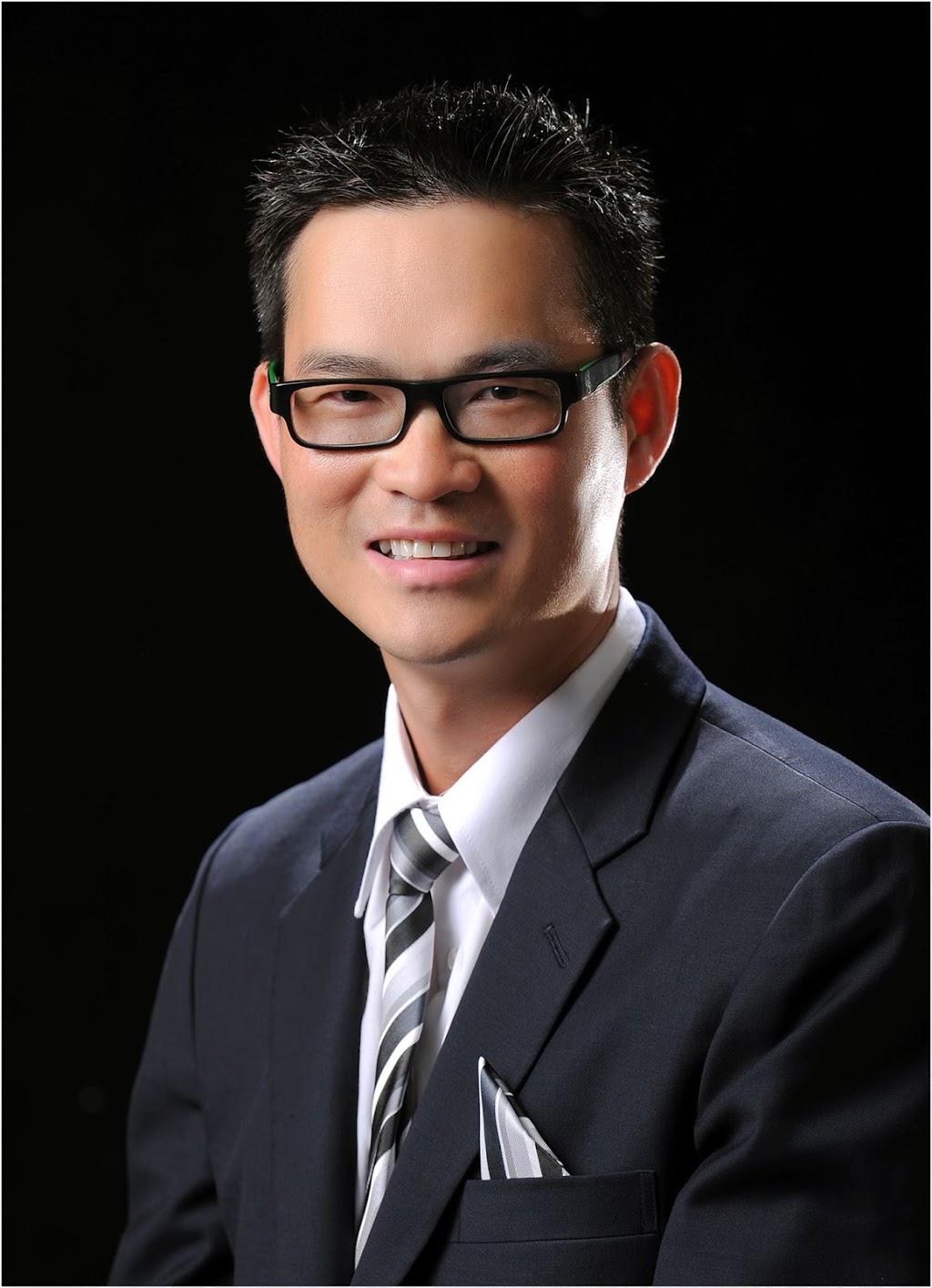 John Nguyen Toronto and GTA Real Estate | 9100 Jane St Building L, Suite 77, Woodbridge, ON L4K 0A0, Canada | Phone: (416) 716-0373