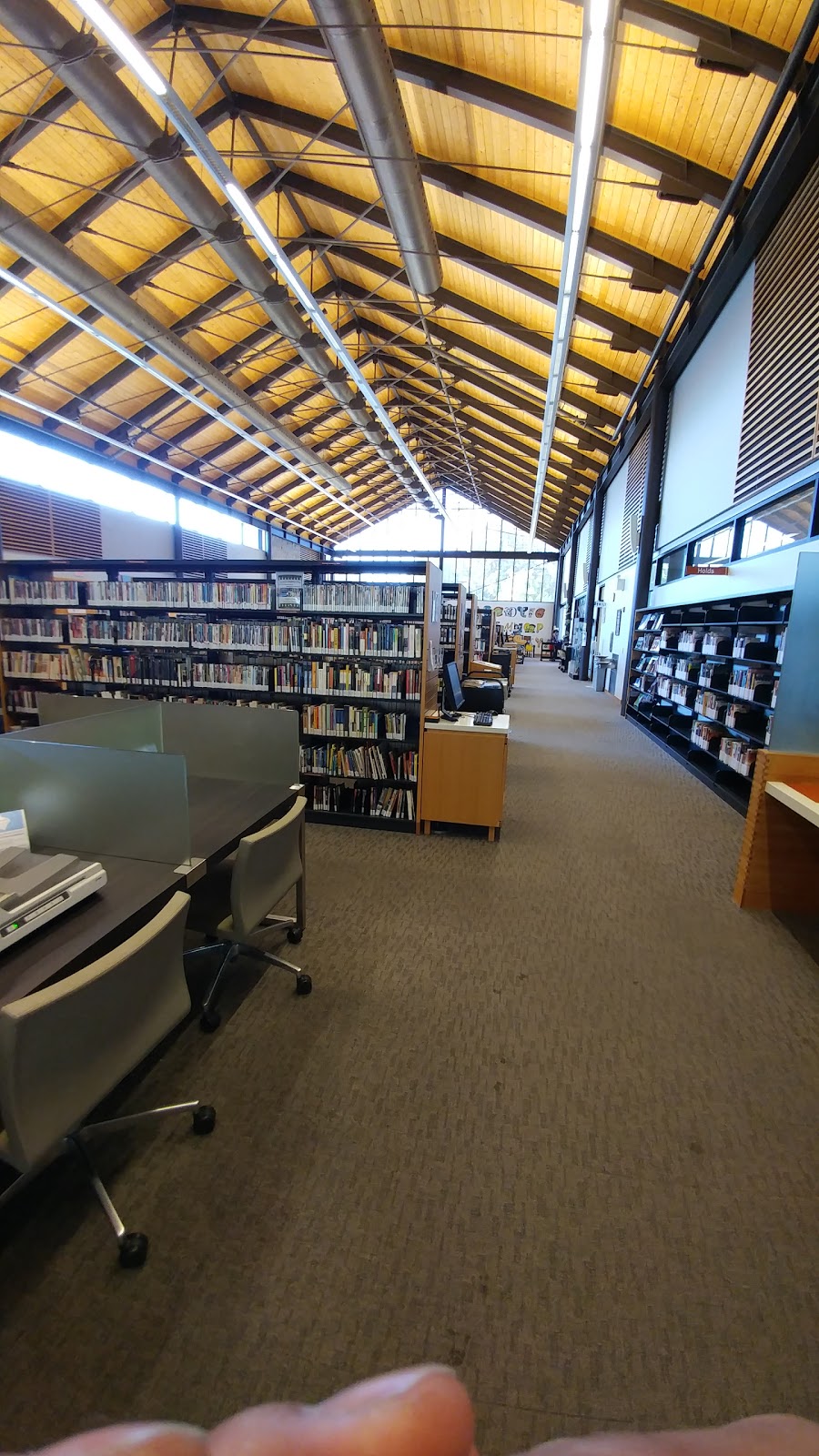 Whitby Public Library - Brooklin Branch | 8 Vipond Rd, Whitby, ON L1M 1B3, Canada | Phone: (905) 655-3191