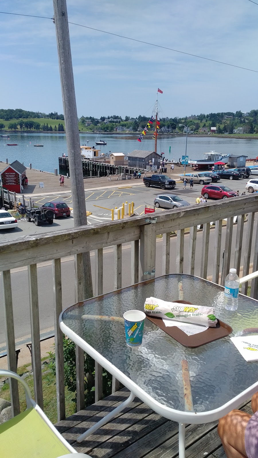 Subway | 116 Montague St, Lunenburg, NS B0J 2C0, Canada | Phone: (902) 634-3800
