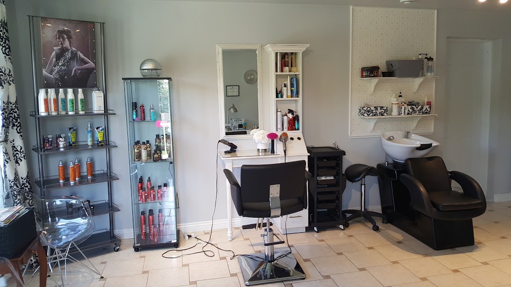 Coiffure Jessica | 716A Rue Lamontagne, Saint-Jérôme, QC J5L 1T7, Canada | Phone: (450) 438-5474