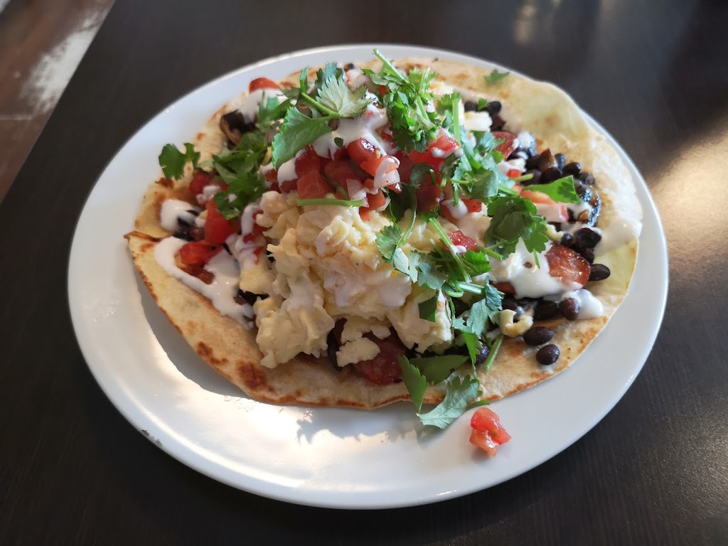 Okanagan Street Food | 812 Crowley Ave, Kelowna, BC V1Y 7G7, Canada | Phone: (778) 478-0807