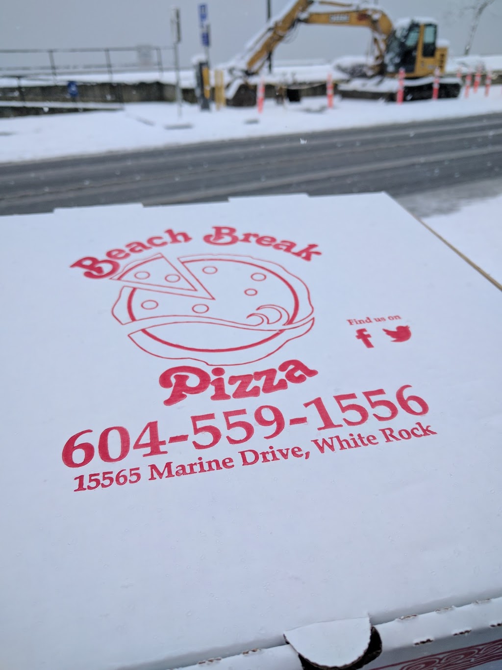 Beach Break Pizza And Curry House | 15565 Marine Dr, White Rock, BC V4B 1C9, Canada | Phone: (604) 559-1556