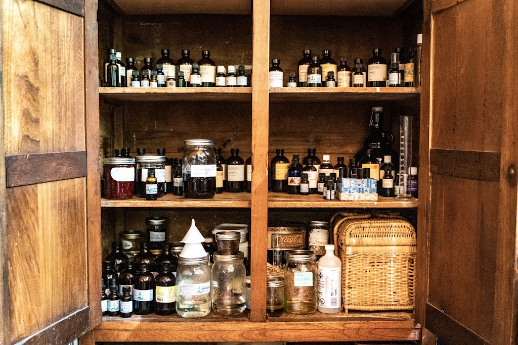 Amaru Aromatherapy | Number 2655, Garibaldi Highlands, BC V0N 1T0, Canada | Phone: (604) 815-3194