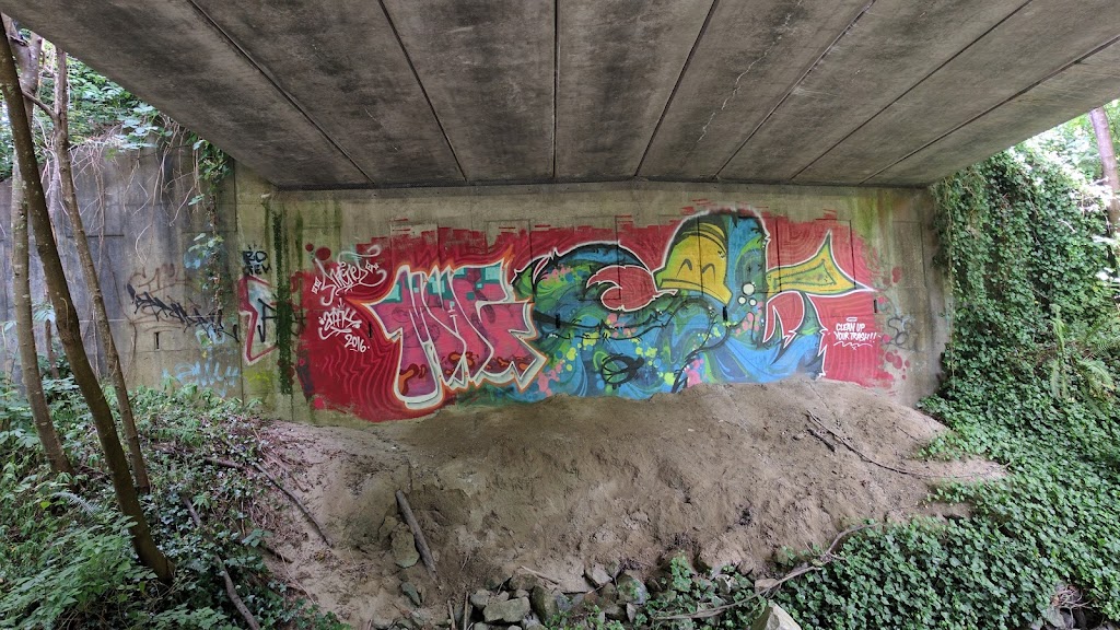 Stoney Creek School Park | 9136 Beaverbrook Dr, Burnaby, BC V3J 1J4, Canada | Phone: (604) 294-7450