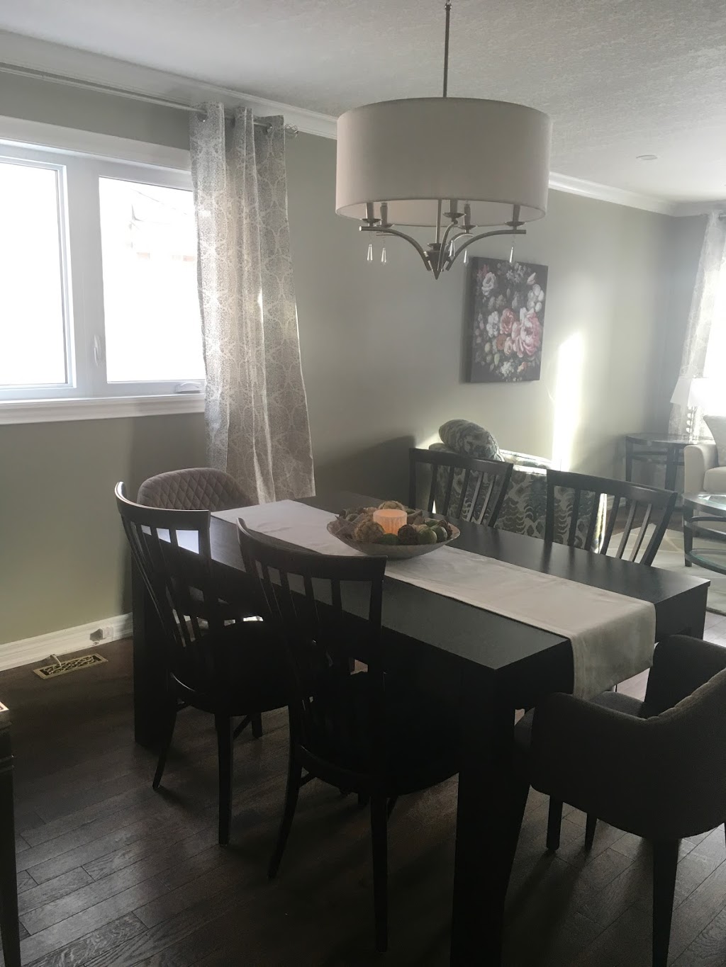 Rosehill Heights, Shared housing for senior women | 99 Emms Dr, Barrie, ON L4N 8N5, Canada | Phone: (833) 456-7673