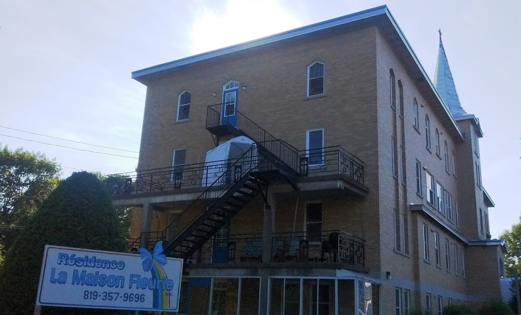 Residence La Maison Fleurie | 57 Rue Chevalier, Victoriaville, QC G6P 9V5, Canada | Phone: (819) 809-6800