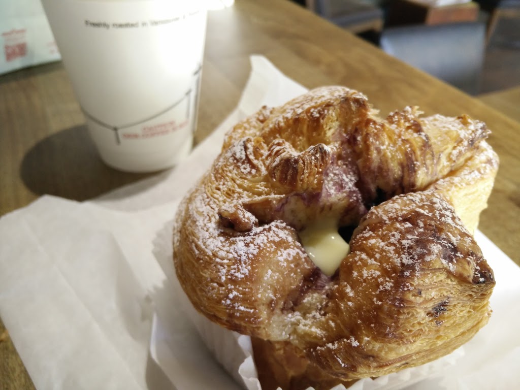 JJ Bean Coffee Roasters | 333 Brooksbank Ave, North Vancouver, BC V7J 3S8, Canada | Phone: (604) 984-8630