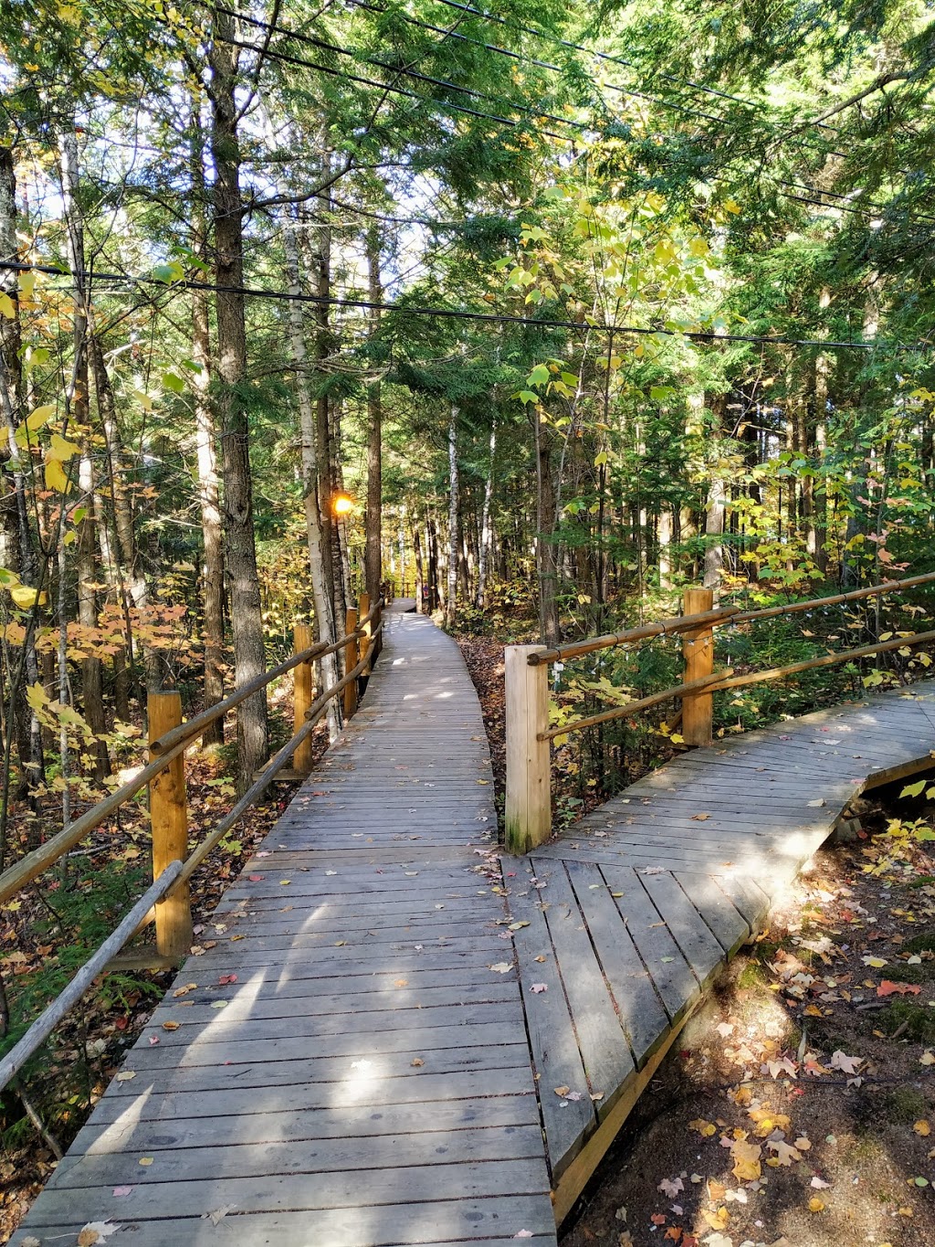 Geos Spa Sacacomie | 4000 Chemin Yvon-Plante, Saint-Alexis-des-Monts, QC J0K 1V0, Canada | Phone: (877) 865-4367