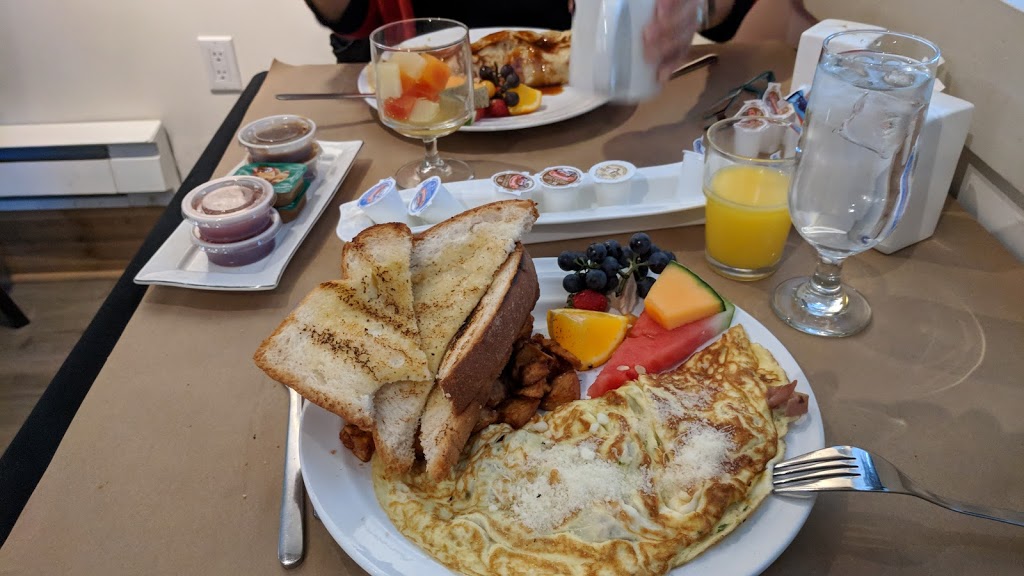 la Grange de lile | 517 Chemin du Carrefour, Saint-Pierre-de-lÎle-dOrléans, QC G0A 4E0, Canada | Phone: (418) 828-9926