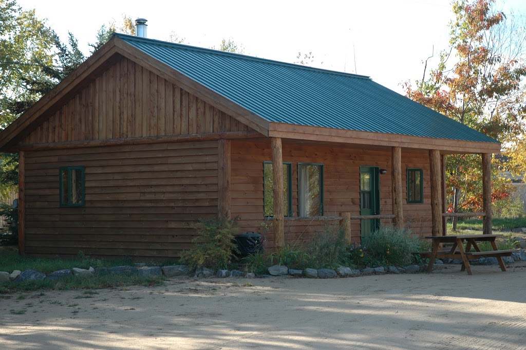 Pourvoirie Cecaurel Inc | 16512 Chem. du Lac Kiamika, Rivière-Rouge, QC J0T 1T0, Canada | Phone: (819) 275-2386