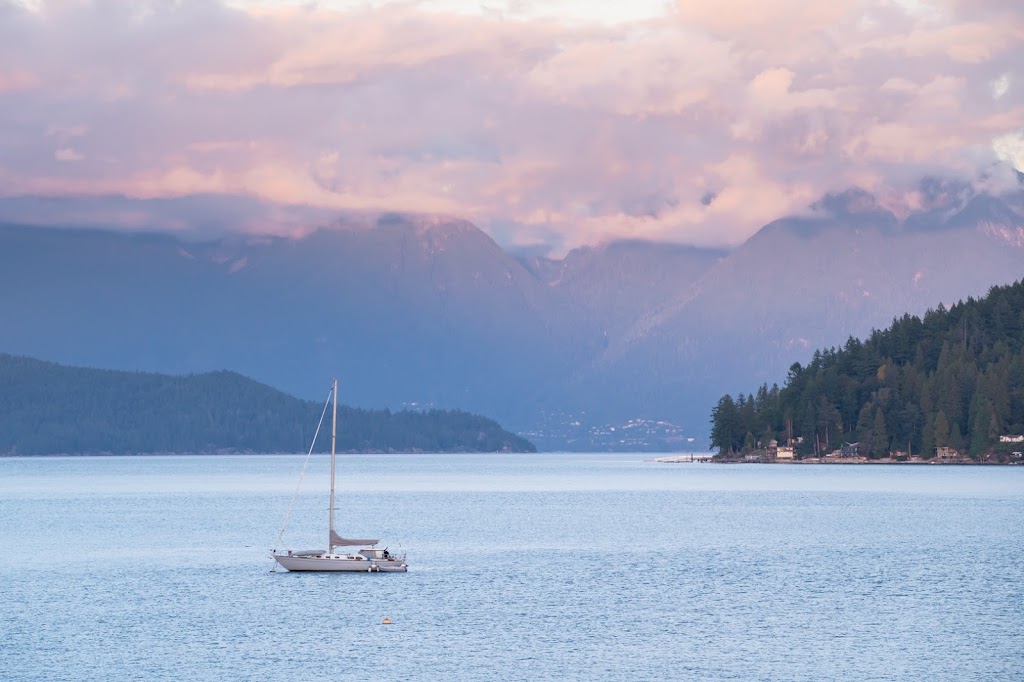 Jillian Dueck - Re/Max City Realty | 875 Gibsons Way #101, Gibsons, BC V0N 1V7, Canada | Phone: (778) 322-0113